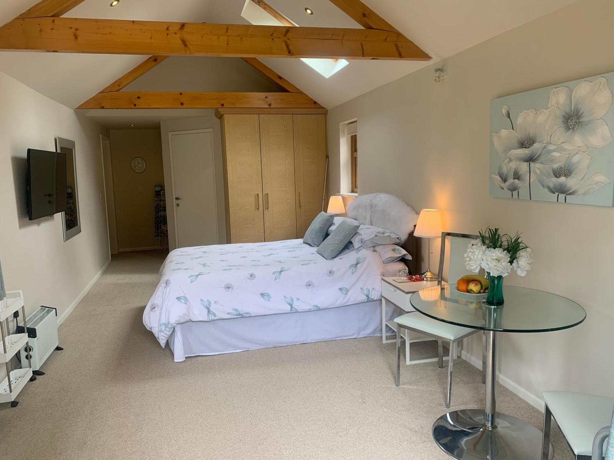 Old Ningwood Station Bed & Breakfast, Ningwood, Isle Of Wight Po41 0Tg Brook  Exteriér fotografie